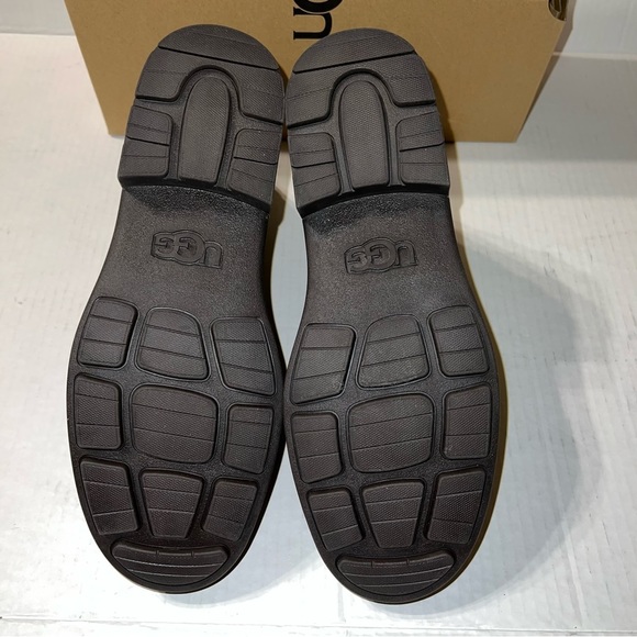 Ugg Boot - Picture 13 of 16